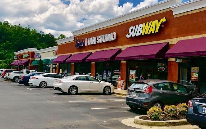 2800 Scenic Drive, Blue Ridge, Georgia 30513, ,Retail or Office,Commercial Lease,Scenic,1005